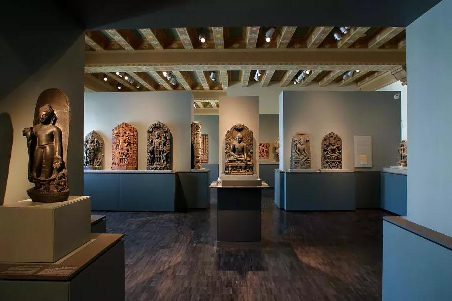 musée d'art asiatique à l'intérieur