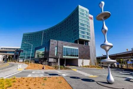 Kohei Nawa's Ether can be seen outside of the SFO Grand Hyatt